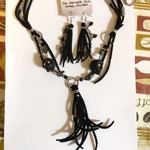 Skulls Necklace and earring set